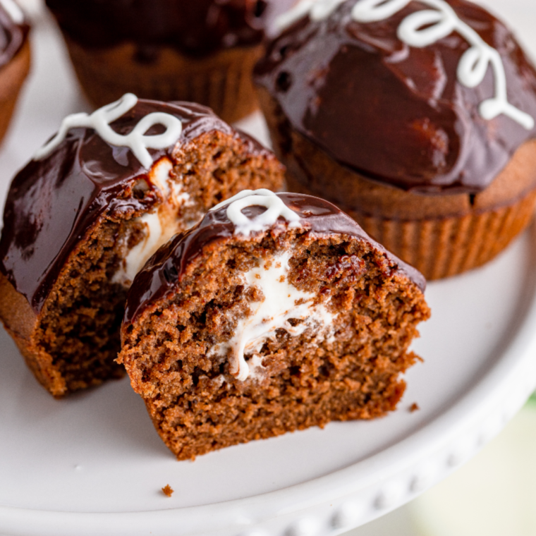 Air Fryer Copycat Hostess Cupcakes