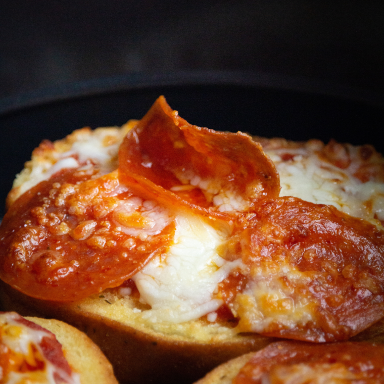 Air Fryer Pizza Toast