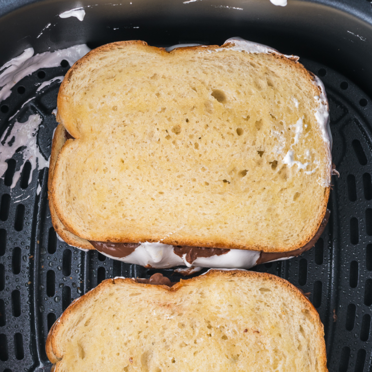 Air Fryer Nutella Fluffernutter