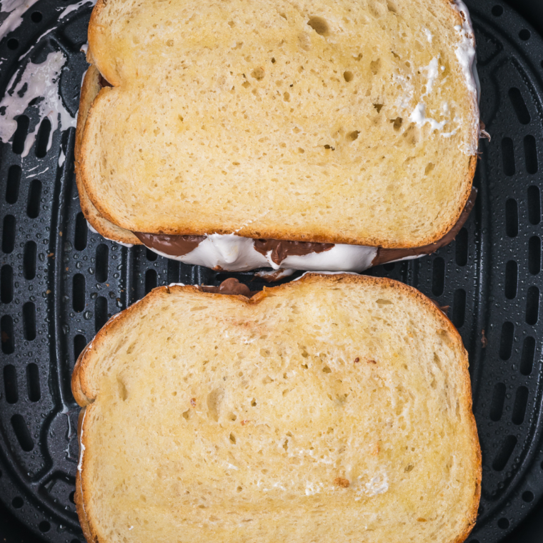 Air Fryer Nutella Fluffernutter