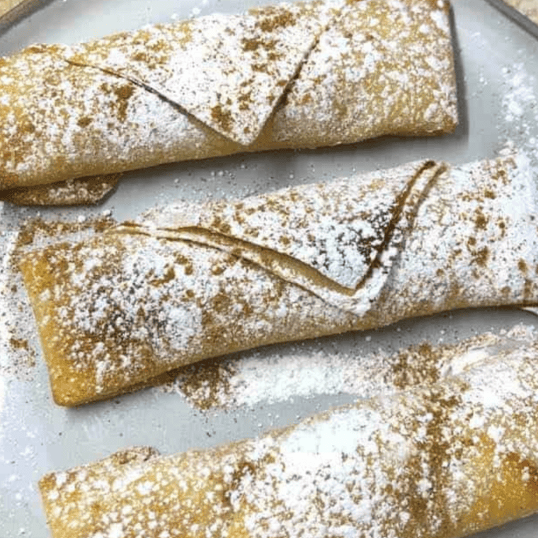 Making Pumpkin Pie Egg Rolls 