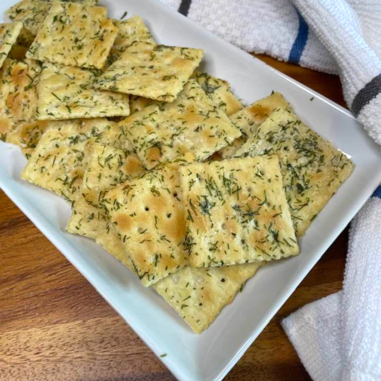 Air Fryer Dill Pickle Saltines