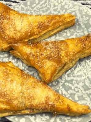 Air Fryer Blackberry Turnovers