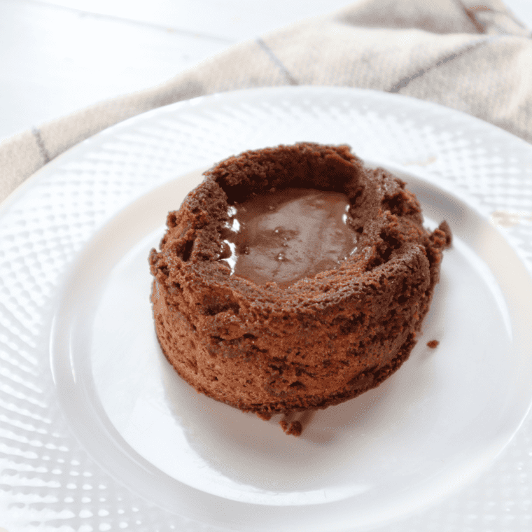 Air Fryer Chocolate Brownie Lava Cake