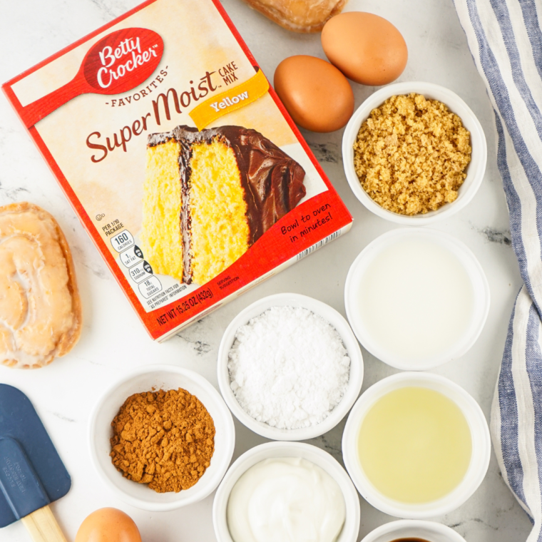 Air Fryer Honey Bun Cake