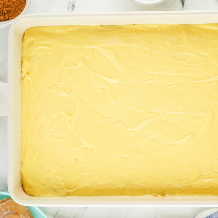 Air Fryer Honey Bun Cake
