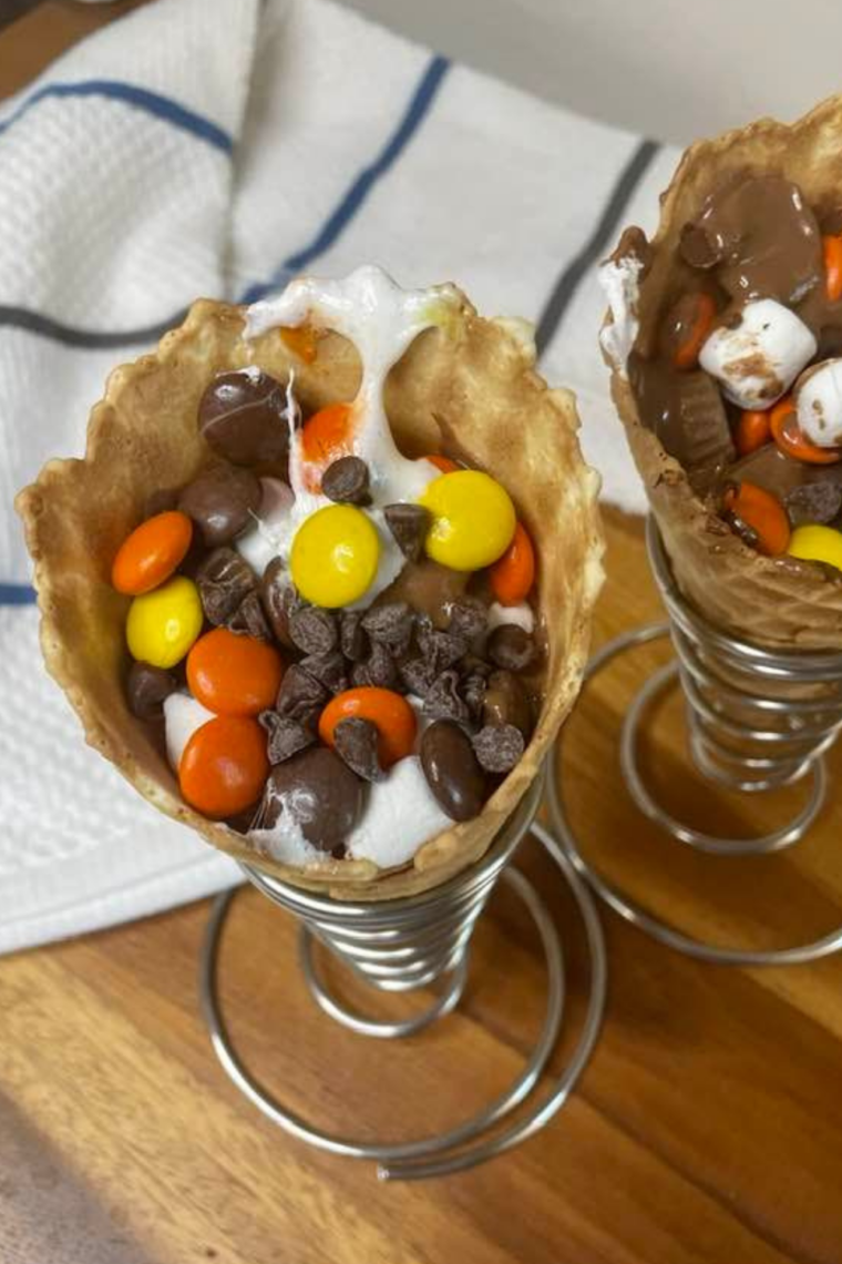 Air Fryer Reese's Campfire Cones