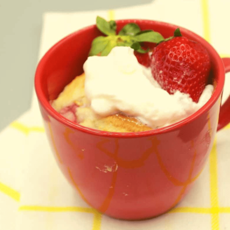Air Fryer Strawberry & Cream Mug Cake