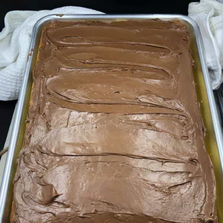 Air Fryer Vanilla Texas Sheet Cake