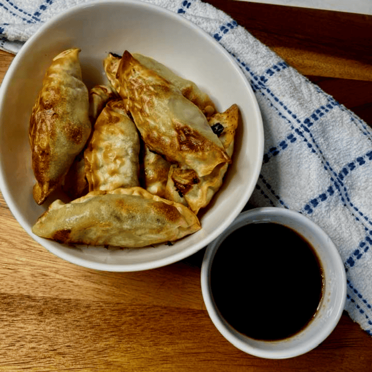 Air Fryer Bibigo Mandu Dumplings