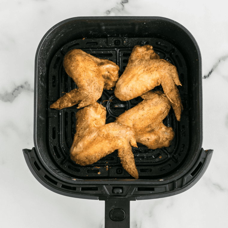 Crispy chicken wings tossed in homemade honey BBQ sauce.