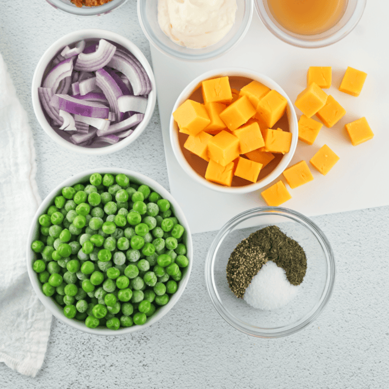 Old Fashioned Pea Salad With Egg