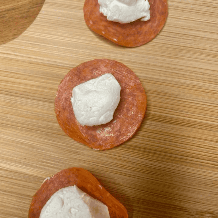 How To Make Pepperoni Cream Cheese Bites In Air Fryer
