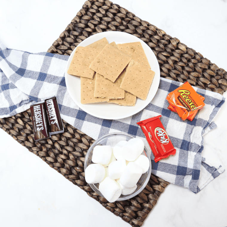 Air Fryer Candy S'mores