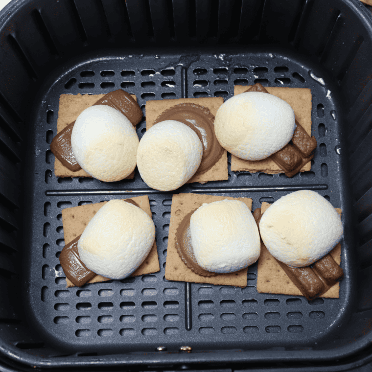 Air Fryer Candy S'mores