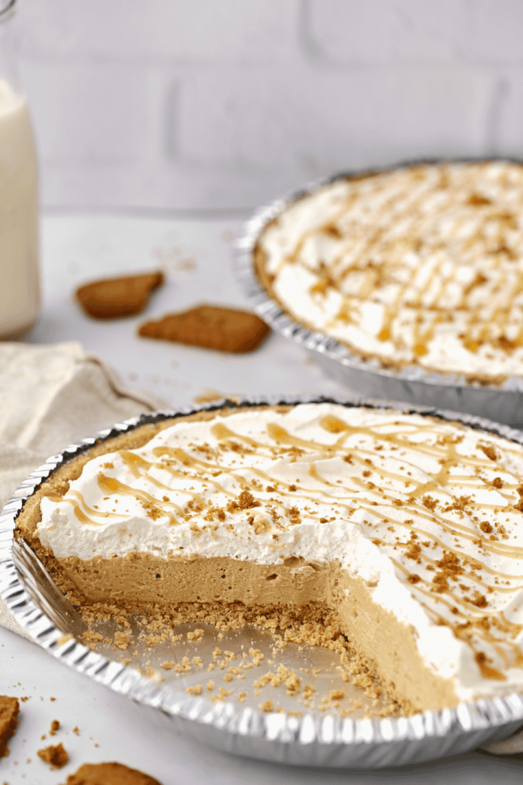 Air Fryer Cookie Butter Pie