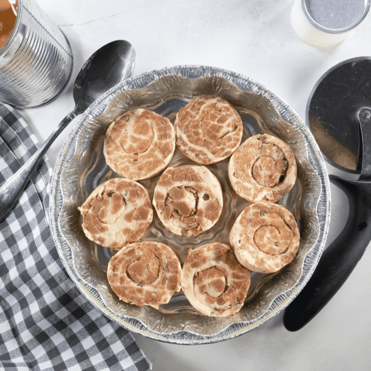 Cracker Barrel Cinnamon Roll Pie (4)