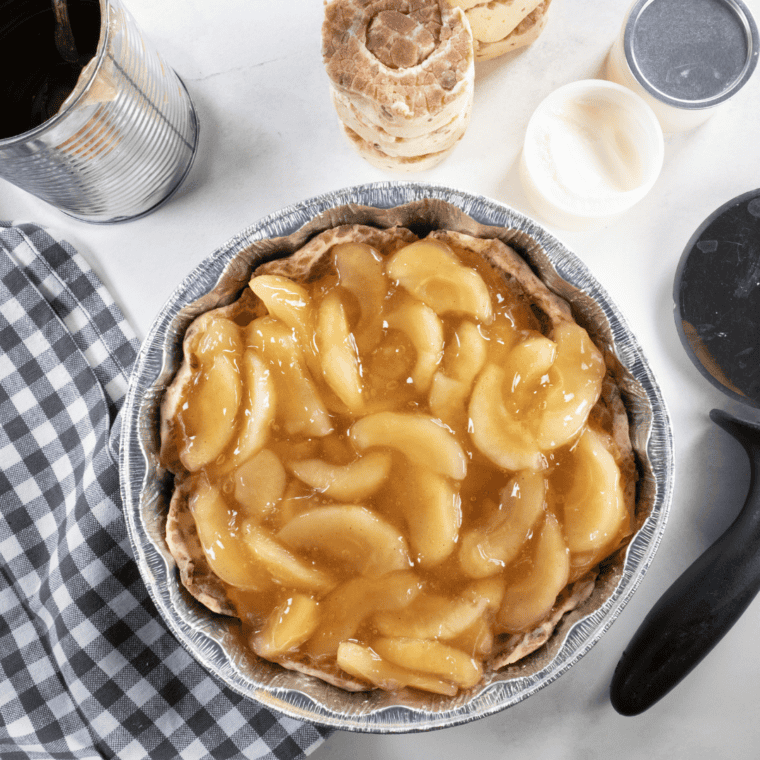 Cracker Barrel Cinnamon Roll Pie