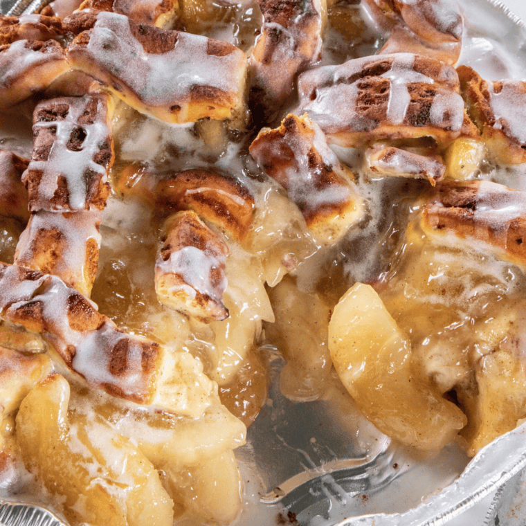 Cracker Barrel Cinnamon Roll Pie