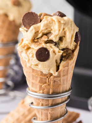 Ninja Creami Copycat Ben & Jerry's: Peanut Butter Cup