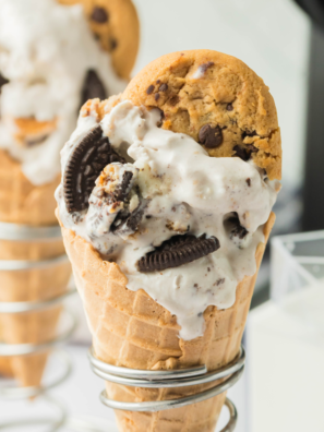 Ninja-Creami-Milk-and-Cookies-Ice-Cream