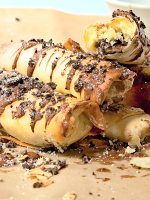 Air Fryer Oreo Egg Rolls
