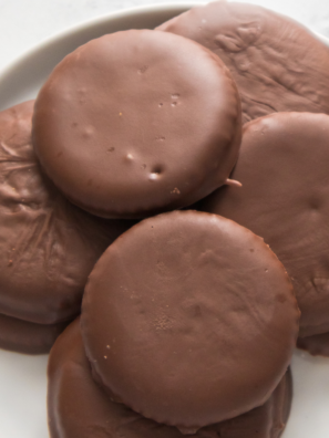 Homemade Thin Mints