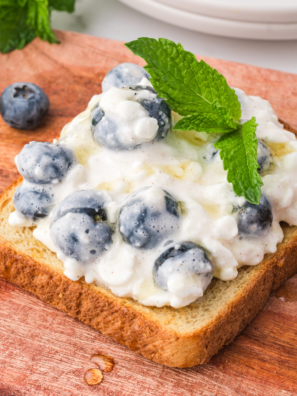 Air Fryer Blueberry Cottage Cheese Toast