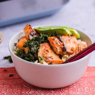 Enjoy a healthy and delicious meal with Air Fryer Salmon Bowls, featuring perfectly cooked salmon, fresh veggies, and a flavorful sauce – all made effortlessly in your air fryer.