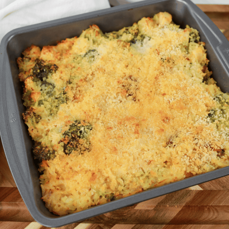 Casserole topped with panko breadcrumbs and butter, ready for the air fryer