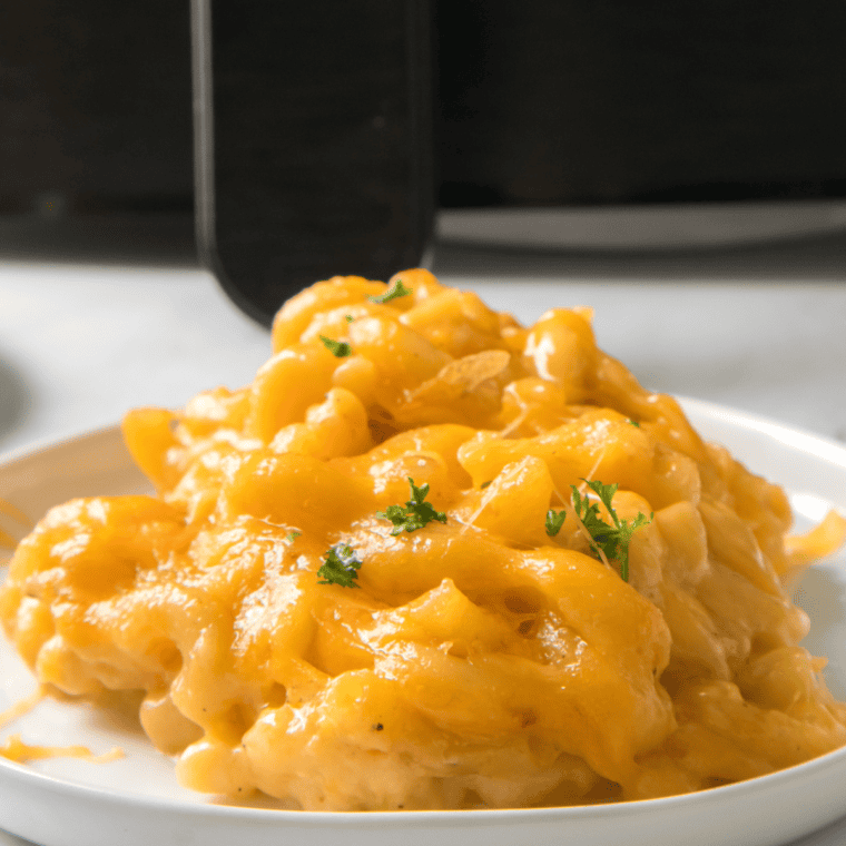 Homemade Popeyes Mac and Cheese, rich, creamy, and baked with a golden, cheesy topping.