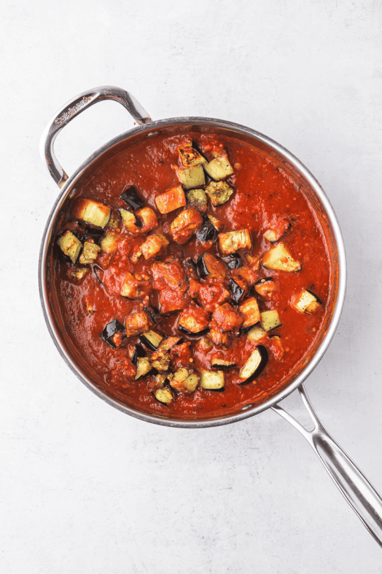 🍝 Craving a crispy, cheesy twist on classic Pasta alla Norma? Try this Air Fryer version for perfectly roasted eggplant, melty cheese, and al dente pasta in record time!
