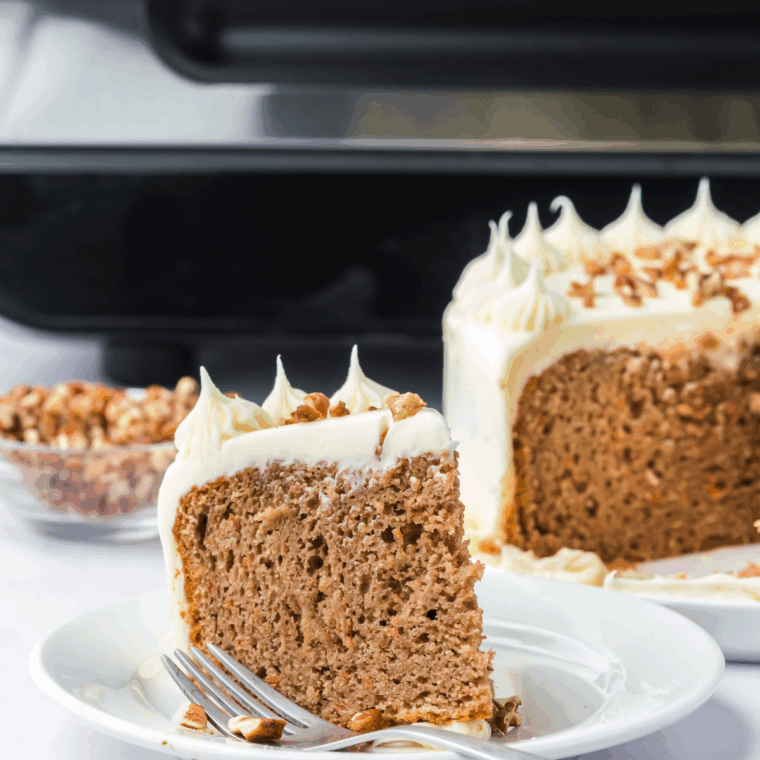 Ninja Foodi Grill Cake, perfectly baked with a golden crust and moist, fluffy interior, made in the Ninja Foodi Grill.