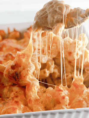 Bowl of creamy, cheesy Copycat Arby’s Mac and Cheese.