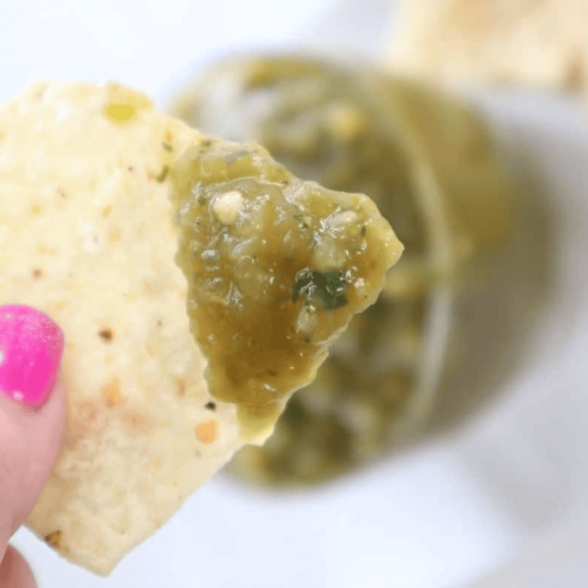Abuelo's Copycat Fresh Tomatillo Salsa