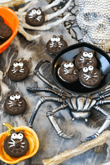 Halloween Black Cat Oreo Cookies