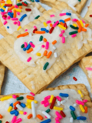 Easy Air Fryer Raspberry Pop Tarts