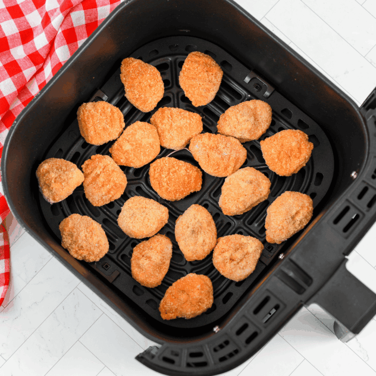 Preheating air fryer to 400 degrees for frozen chicken nuggets