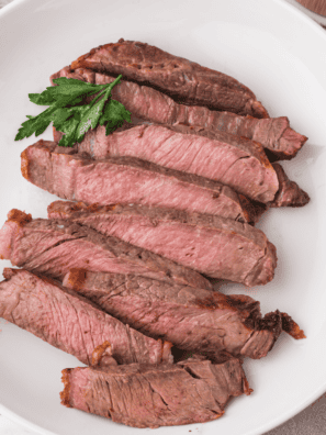 This Copycat Montreal Steak Seasoning is a bold, savory spice blend that brings steakhouse flavor right to your kitchen. It’s quick to mix together and perfect for seasoning steaks, burgers, chicken, and grilled vegetables.