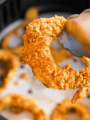 These Long John Silver’s Onion Rings are perfectly crispy on the outside with tender, sweet onions inside. This easy copycat recipe gives you that light, golden restaurant-style crunch right at home.