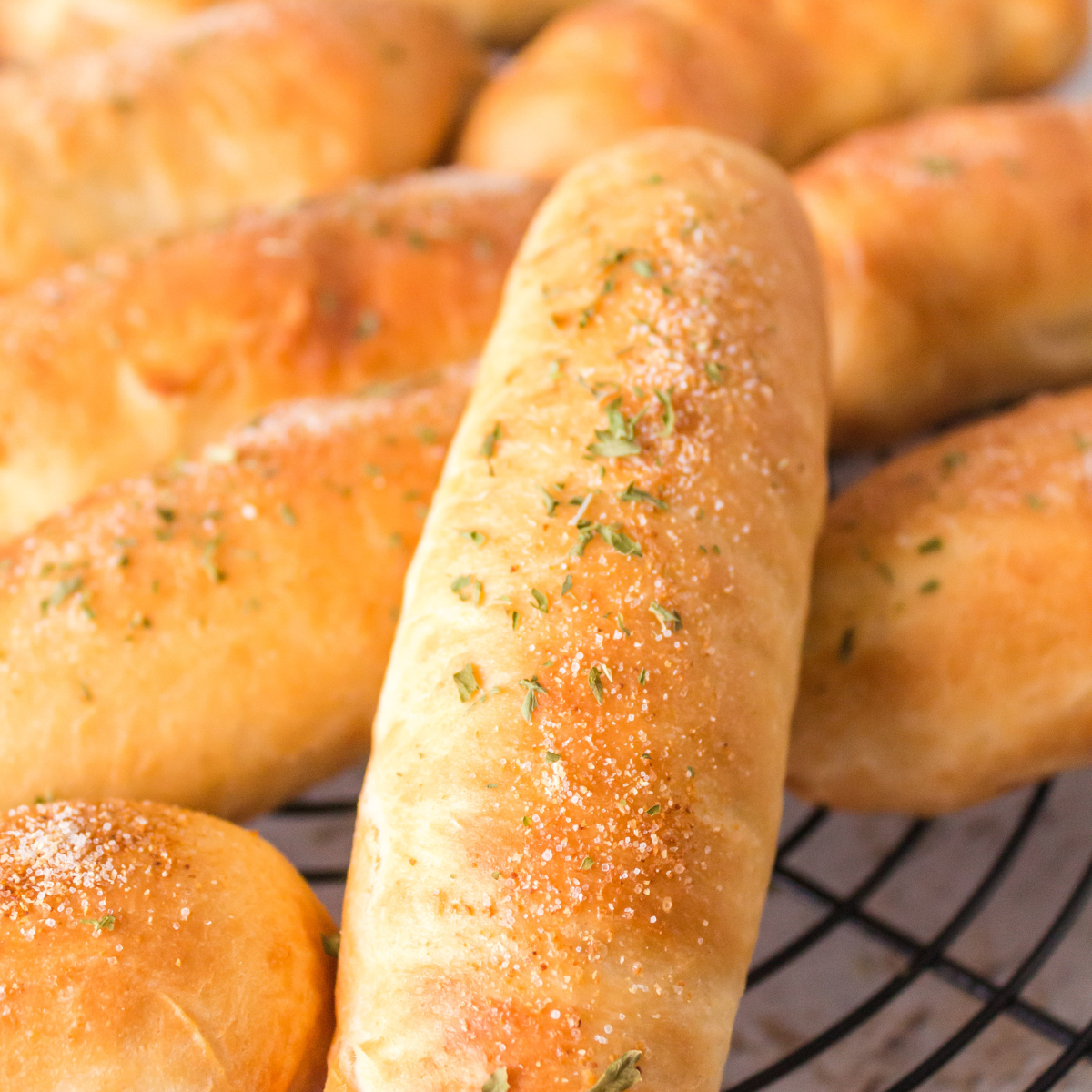 Easy Fazoli's Breadsticks Recipe