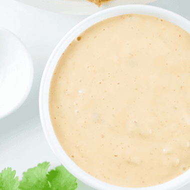 Gordon Ramsay peppercorn sauce is a rich, creamy steakhouse-style sauce made with cracked black peppercorns, butter, stock, and cream. It’s bold, smooth, and perfect for pouring over steak, chicken, or mashed potatoes for an instant flavor upgrade.