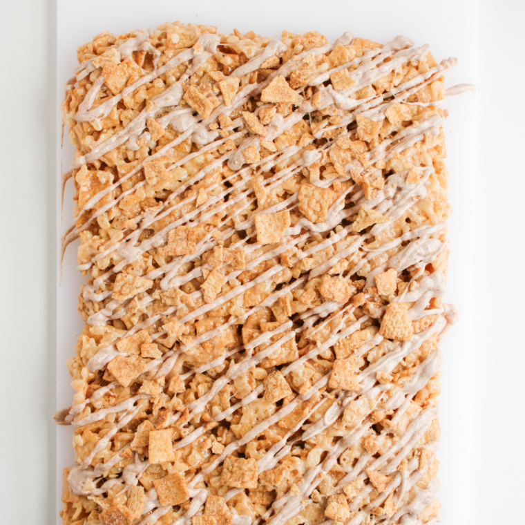 No-bake Cinnamon Toast Crunch Rice Krispie Treats with cinnamon drizzle